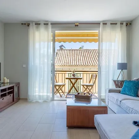 Living4malaga Picasso Deluxe Apartamento *