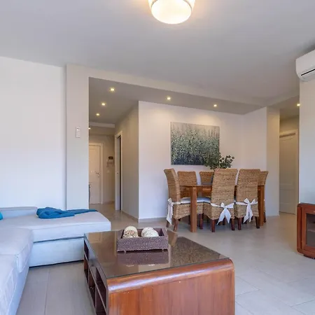Living4malaga Picasso Deluxe *